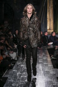 Look 7