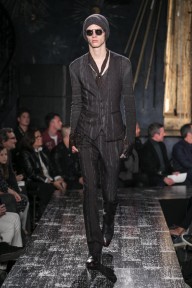 Look 18