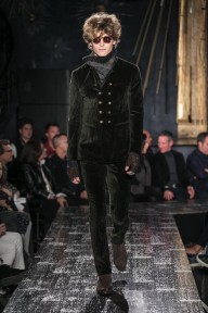 Look 26