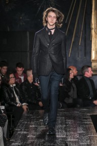 Look 30