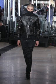 Look 48