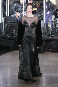 Look 28