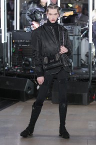 Look 27
