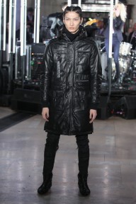 Look 12