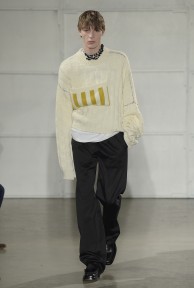 Look 10