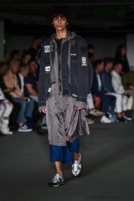 Look 15