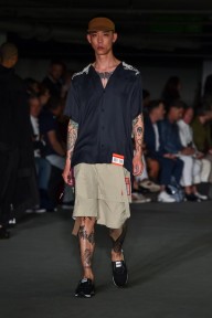 Look 25
