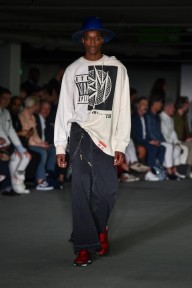 Look 30