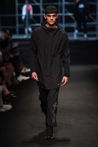Look 8