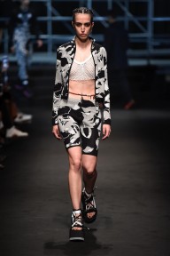 Look 12