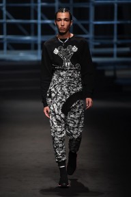 Look 13