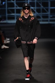 Look 29