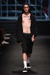Look 33