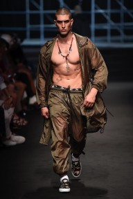 Look 43