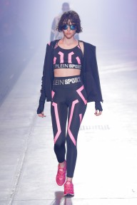 Look 18
