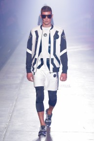 Look 19
