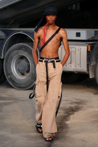 Look 17