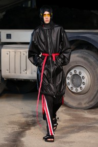 Look 30