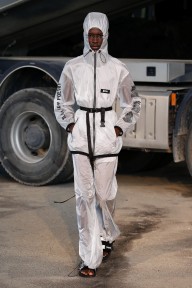 Look 36