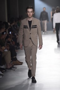 Look 45