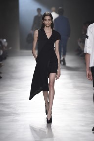 Look 25