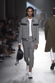 Look 18
