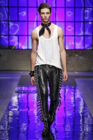 Look 13