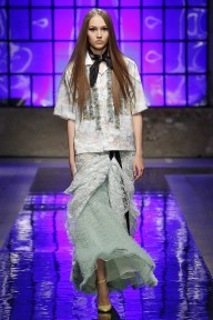 Look 28