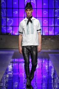Look 46