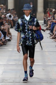 Look 75