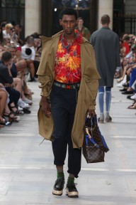 Look 60