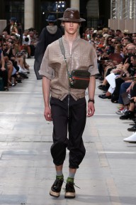 Look 46