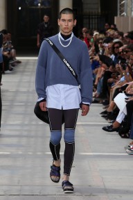 Look 30