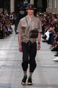 Look 12