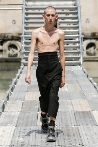 Look 9