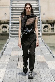 Look 10