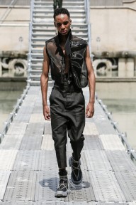 Look 17