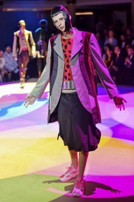 Look 15
