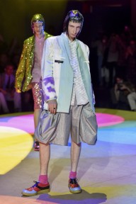 Look 25