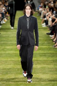 Look 38