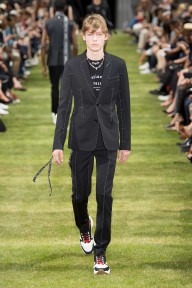 Look 34