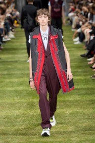 Look 25