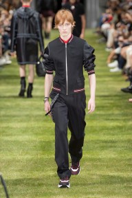 Look 18
