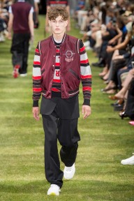 Look 16