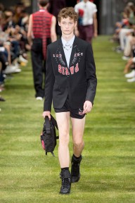 Look 12