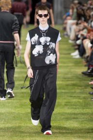 Look 9