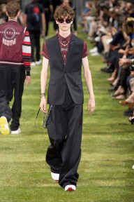Look 8