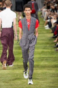 Look 3