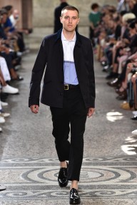 Look 30