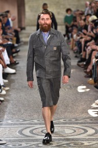 Look 32